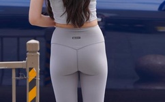 低喘贯穿顶弄学长H微H视频